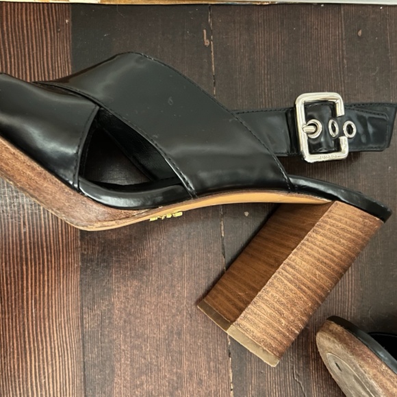 PRADA Women - Genuine Black Patent Leather Wedges - Size 41 - Picture 5 of 10